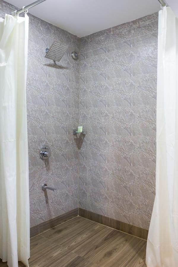 ת'יין Hotel Spencer מראה חיצוני תמונה